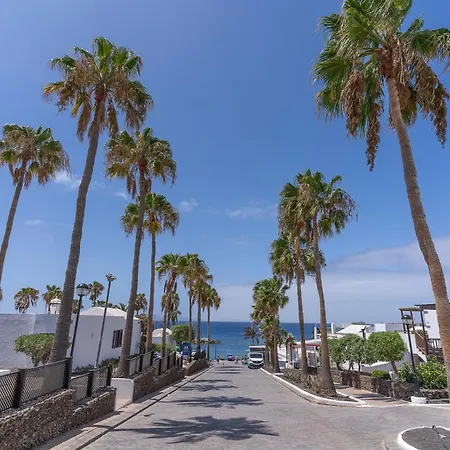 Playa Flamingo C * بلايا بلانكا